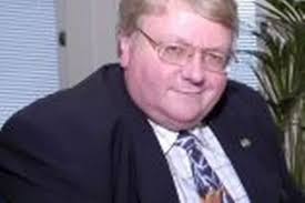 Opponents set sights