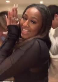 12 times malia and sasha were so clearly embarrassed by their dad. Sasha Obama Sings B H In Tiktok Video While Dancing To Vulgar Song News Chant Usa