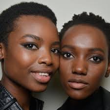 Winter is here, which means that many naturalistas will be looking for winter protective hairstyles for their natural hair. Pros And Cons Of The Big Chop To Natural Hair