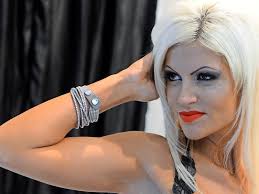 I can't say enough about her. Sophia Vegas Ist Mutter Geworden