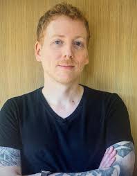 Chris Wanstrath's Instagram, Twitter & Facebook