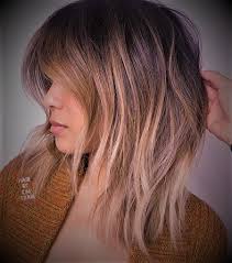 Medium layered hair can be a bomb if in line with your texture and current trends. Cute Medium Short Layered Hairstyle Short Hairstyles