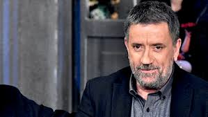 Δεν ξέρω αν η νδ περνάει αντεργατικά νομοσχέδια. Ey8eia Epi8esh Ston Spyro Papadopoylo Sthn Ygeia Mas Re Koroida Dailymedia News