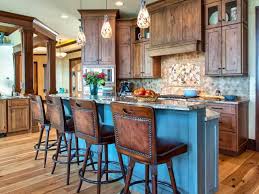 Kitchen island lighting is highly customizable and you will surely find just what you are looking for, whether it is led track lights or dazzling pendant lights. 15 Kitchen Islands With Seating For Your Family Home