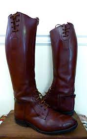 Fidn the perfect horse riding boot for you in our range of equestrian boots for men, women & kids. Antique Equestrian English Riding Boots Leather By Fleavintage 265 00 English Riding Boots Riding Boots Horse Riding Boots