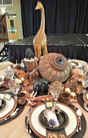 24 Creative Christmas Table Settings Christmas Table Settings African Christmas Christmas Table