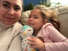Hi! I'm new to this group. I recently joined because I want to make the  jump to homeschooling. My 5 yo is currently in a Spanish immersion school  so that is something