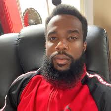 Kelsey Riggs and her married life! Kelsey Riggs is a sportscaster from the  United States who works as a host and sideline reporter for ACCN and ESPN.  She has covered sports in