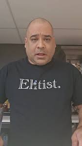 @HeadBumInCharge's video Tweet