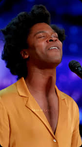 🎤 Joe Blue took the stage