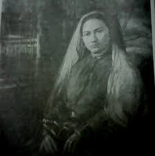 Aneka desain baju batik keris kreasi baru yang modern dan fashionable yang kami ulas berikut ini mungkin bisa menjawab rasa penasaran anda terhadap baju batik keris. The Heroine Of Aceh Women Who Remained In The Memory Steemit