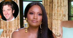 Garcelle beauvais surprised her costars on the wednesday, june 16, episode of the real housewives of beverly hills after she suggested that erika jayne didn't need to file for. Rhobh S Garcelle Beauvais Recalls Exposing Ex S Affair In Email
