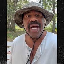 Steve Harvey Sorry for Tweet Asking Fans to Name Unfunny Comedian