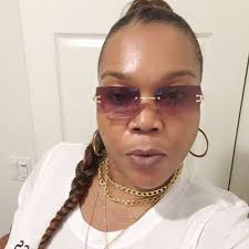 Jonas (@lifeismesheher)