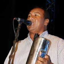 Listen to Samy y Sandra Sandoval-Canta El Acordeon by HecPel in Sandra y Sami  Sandoval playlist online for free