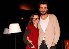 Francisca van zeller tem 32 anos, é filha de joana e cristiano van zeller, e trabalha na van zellers & co., uma das mais antigas e conceituadas empresas produtoras de vinho de portugal. Who Is Albano Jeronimo Dating Albano Jeronimo Girlfriend Wife