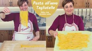 Quindi vi occorreranno 7 uova e. Pasta Fresca All Uovo Tagliatelle Fatte In Casa Ricetta Facile In Diretta Versione Corta Youtube