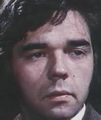 Daniel Bellus's Instagram, Twitter & Facebook