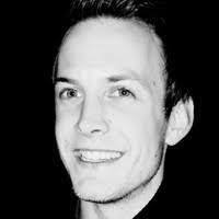 Alexander Bones's Instagram, Twitter & Facebook