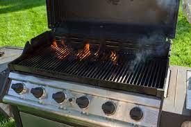 Does Your Gas Grill Flare Up Or Heat Unevenly Here S How To Clean It To Make It Like New Muslim Eater