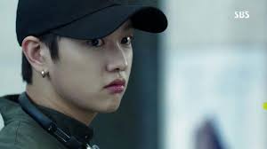 He works with jo nam doo and tae oh. Cross Gene Shin Wonho As Tae O In Legend Of The Blue Sea K Pop Amino