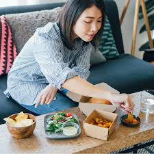 4 ways restaurants can maximize takeout orders—and revenue