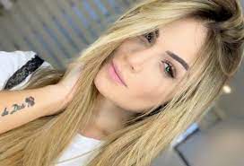 Mi dignidad fue pisoteada y me sentí muy deprimida muchas veces, porque veía que se derrumbaba. Sara Uribe Asegura Estar Feliz Con Sus Kilitos De Mas La Fm