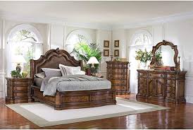 Amazon Com Sofaweb Com Montana 6 Piece Platform King Size Bedroom Set Kitchen Dining In 2020 Bedroom Set King Size Bedroom Sets King Bedroom Sets