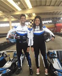 Eddig 124 alkalommal nézték meg. Instagram Max Verstappen Daniel Ricciardo Formula 1 Girls Racing Girl