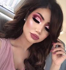 Como Maquillar Los Ojos Paso A Paso Para Principiantes Maquillaje De Ojos Paso A Paso Para Principiantes Maquillajedeojos Maquillajed Maquillaje Hermoso De Ojos Maquillaje De Ojos De Noche Maquillaje Ojos Dorados