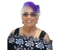 Joan Jinks's Instagram, Twitter & Facebook