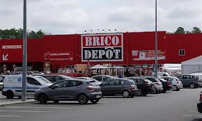 Mai apoi, a fost preluat de grupul britanic kingfisher group, care numără astăzi peste în românia, ofertele brico depot au devenit disponibile prin achiziţionarea în 2013, a lanţului de magazine bricostore. Magasin De Bricolage 00 National Catalogue Website Brico Depot
