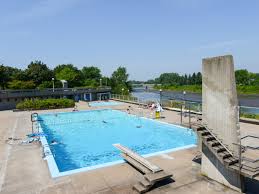 Piscines Et Pataugeoires Exterieures