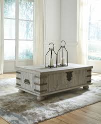 Enjoy beautiful cottage style in the classic bolanburg lift top coffee table. Ashley Carynhurst White Wash Gray Lift Top Cocktail Table On Sale At Bargains And Buyouts Serving Tri County West Chester And Winton Woods In Cincinnati Oh