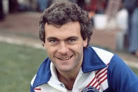 Keith Weller's Instagram, Twitter & Facebook