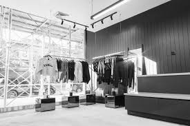 Y7 Brad Warsh Studio East Village 250 E Houston St New York Ny 10002 Garderobe Stange Garderobenstange Und Ankleiderzimmer