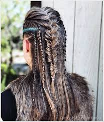 Women with wavy hair texture can look amazing and gorgeous in this lob cut. 15 Cool Traditional Viking Hairstyles Women 6 Viking Hair Lagertha Hair Womens Hairstyles