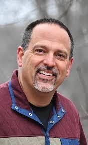 Don Stang's Instagram, Twitter & Facebook