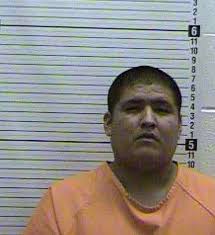 Texas man arrested after allegedly robbing Victoria bank in women's  clothes, wig