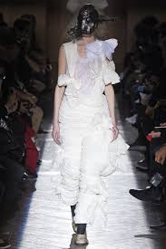 comme des garcons rtw fall 2015 ファッションアイデア コムデギャルソン ルック