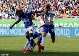 Everton were awarded a penalty after broadhead was fouled by millonarios' substitute goalkeeper juan moreno. Jr4j4ebk Bexjm