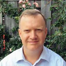 Kitchen Peter, Analyst