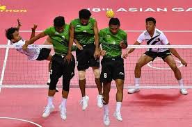 Olahraga sepak takraw adalah olahraga yang memadukan antara sepak bola dan voli, dimainkan di lapang bulu tangkis, dan memiliki peraturan bola nama sepak takraw sendiri diambil dari bahasa melayu dan bahasa thailand. Sejarah Aturan Perlengkapan Hingga Teknik Dasar Sepak Takraw
