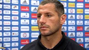 Shefki Kuqi kerää kehuja Englannissa