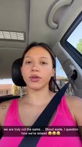 Bethany Bott's Instagram, Twitter & Facebook