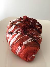 I Ate Red Velvet Croissant Recipes Food Cooking Delicious Foodie Foodrecipes Cook Recipe Sweet Treats Desserts Vegan Pastries Vegan Dessert Recipes