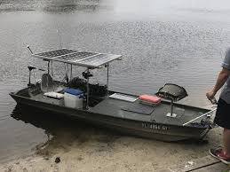 I recently acquired a gutted out jon boat. 54 Jon Boat Mods And Upgrades For Fishing Hunting And More Jon Boat Planet