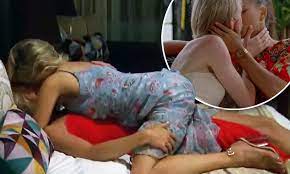 Seperti halnya film sexually fluid vs pansexual indonesia pdf. The Bachelor Franchise Rocked By Another Lesbian Romance Daily Mail Online
