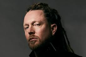 SHINEDOWN's BARRY KERCH Says Hearing NINE INCH NAILS' 'Pretty Hate Machine'  For First Time Was 'A Life-Changing Moment'