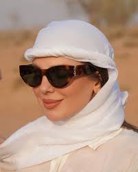 Ali Andreea Makeup Artist...